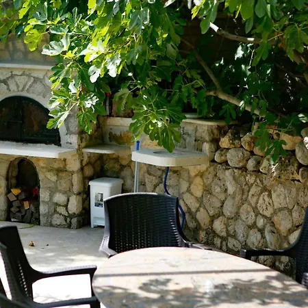 아파트 Stari Pazar 3 코니츠