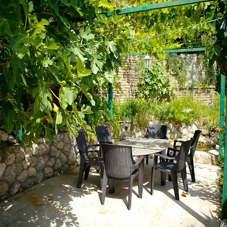 Stari Pazar 3 아파트