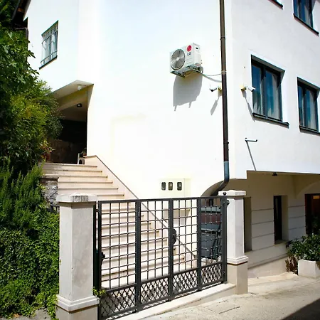 Stari Pazar 3 公寓